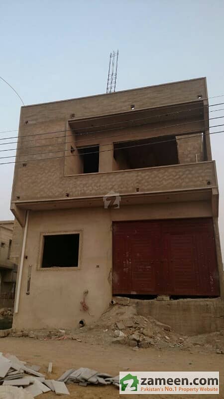 House At Ancholi Cooperative Housing Society Gulshan Scheme 33