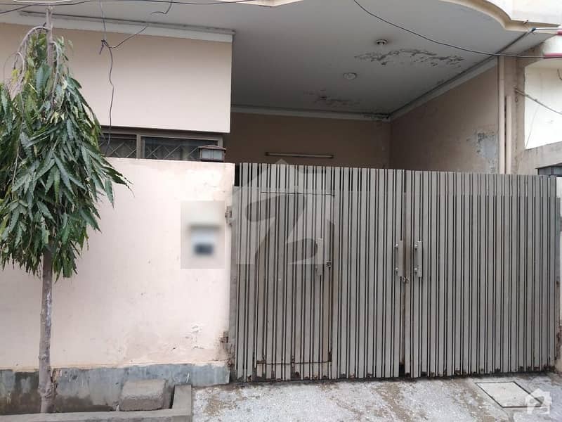 Must Check Out This House In Punjab Coop Housing - Block D Available At Best Price!