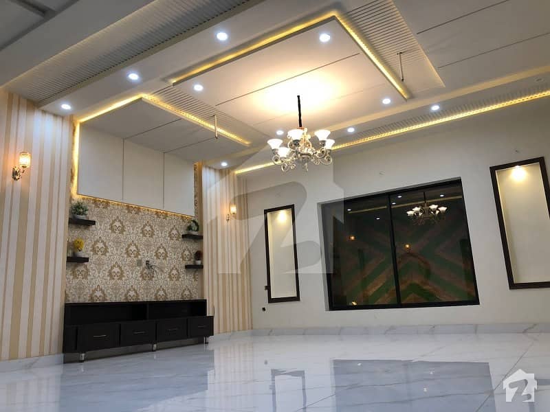 Brand New 1 Kanal , 5 Bed House For Sale In Tech Town, Faisalabad