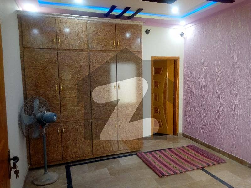 چٹھہ بختاور اسلام آباد میں 4 کمروں کا 4 مرلہ مکان 35 ہزار میں کرایہ پر دستیاب ہے۔