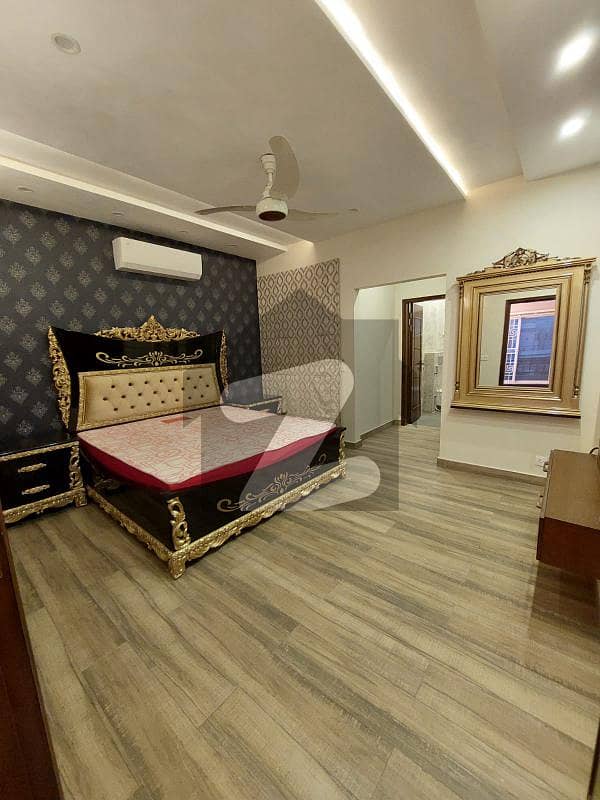 ڈیوائن گارڈنز لاہور میں 4 کمروں کا 10 مرلہ مکان 3.1 کروڑ میں برائے فروخت۔