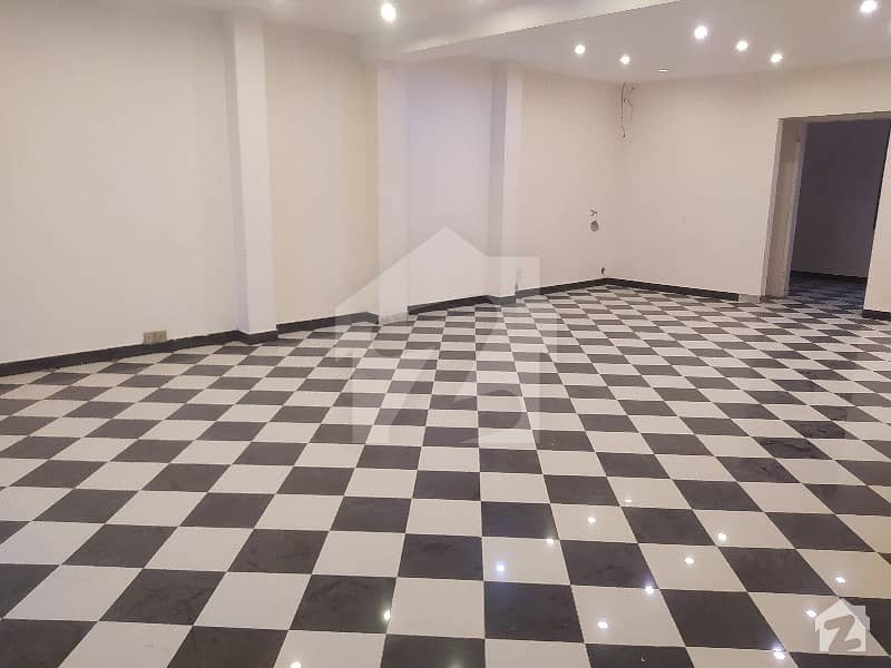 300 Yards Town House For Rent At Clifton Block 4