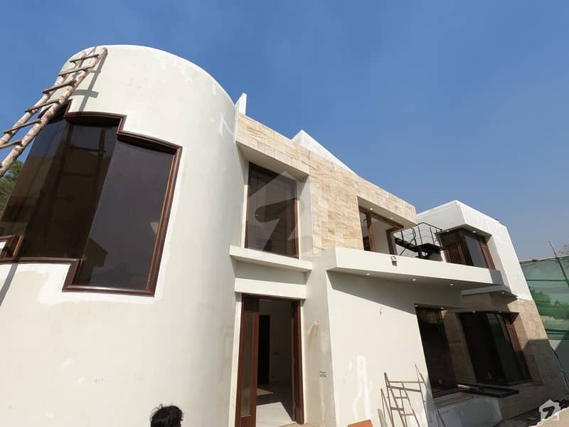 600 Square Yards House For Sale In Karachi