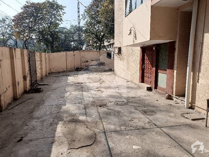 Lower Portion For Rent In Gulberg 3 Prime Location