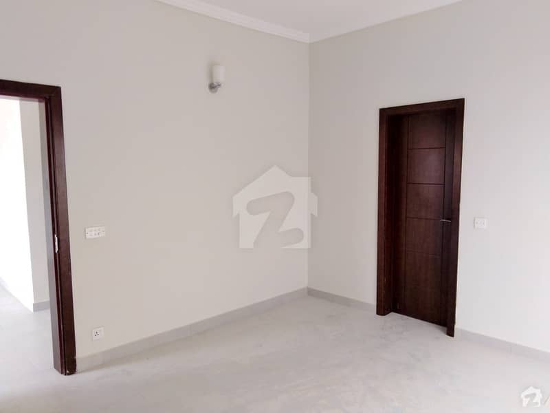 400 Squre Yard Single Storey House For Sale