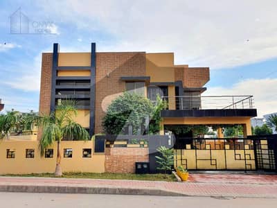 بحریہ ٹاؤن فیز 4 بحریہ ٹاؤن راولپنڈی راولپنڈی میں 6 کمروں کا 1 کنال مکان 5.9 کروڑ میں برائے فروخت۔