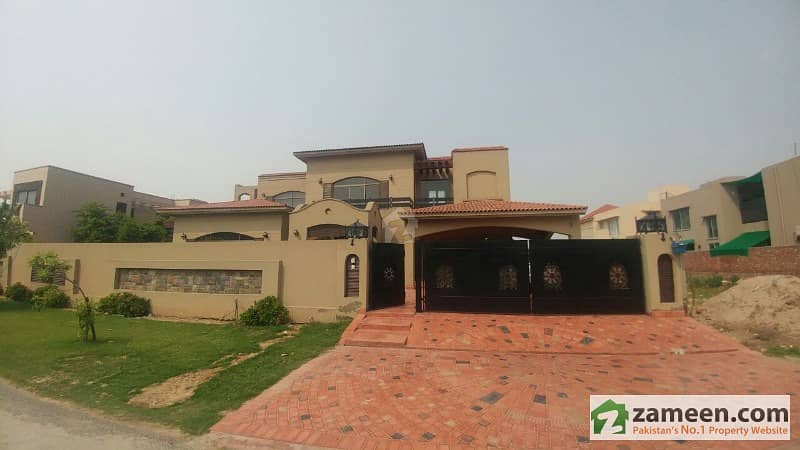2 Kanal Brand New Faysal Design Spanish Solid Constructed Marvelous Bungalow For Sale