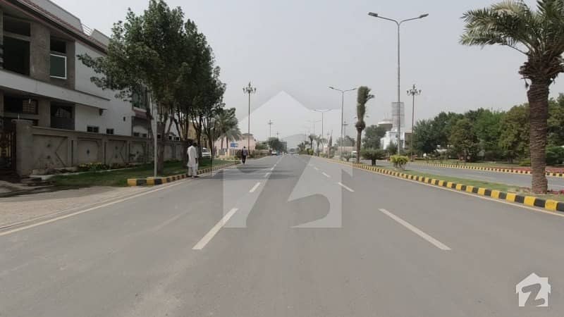 پارک ویو سٹی ۔ ڈائمنڈ بلاک پارک ویو سٹی لاہور میں 10 مرلہ رہائشی پلاٹ 95 لاکھ میں برائے فروخت۔