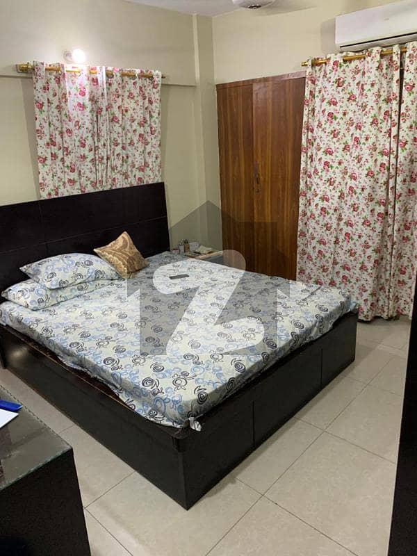 نارتھ ناظم آباد ۔ بلاک ای نارتھ ناظم آباد کراچی میں 3 کمروں کا 6 مرلہ فلیٹ 1.2 کروڑ میں برائے فروخت۔