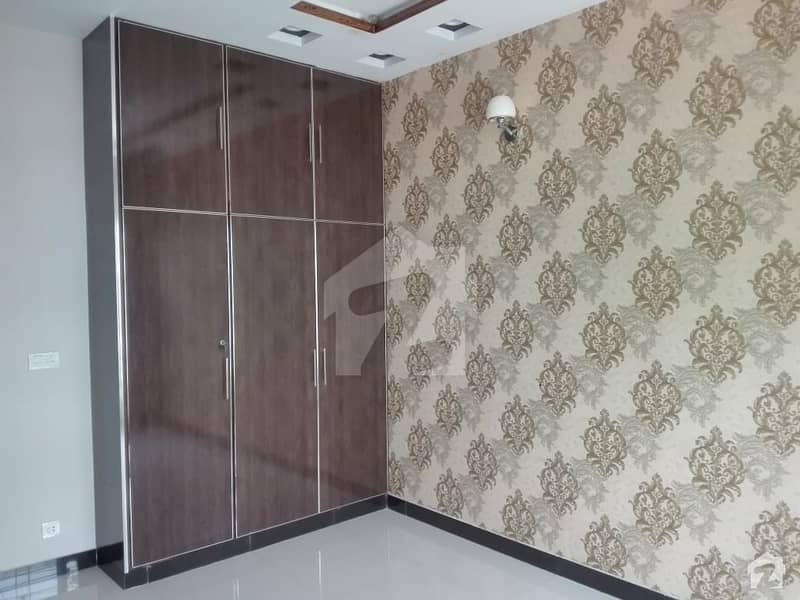 5 Marla Upper Portion available for sale in Eden, Lahore