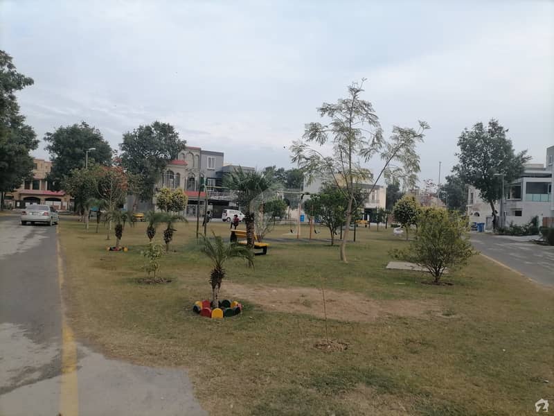 Buy A Centrally Located 5 Marla Residential Plot In Bahria Nasheman