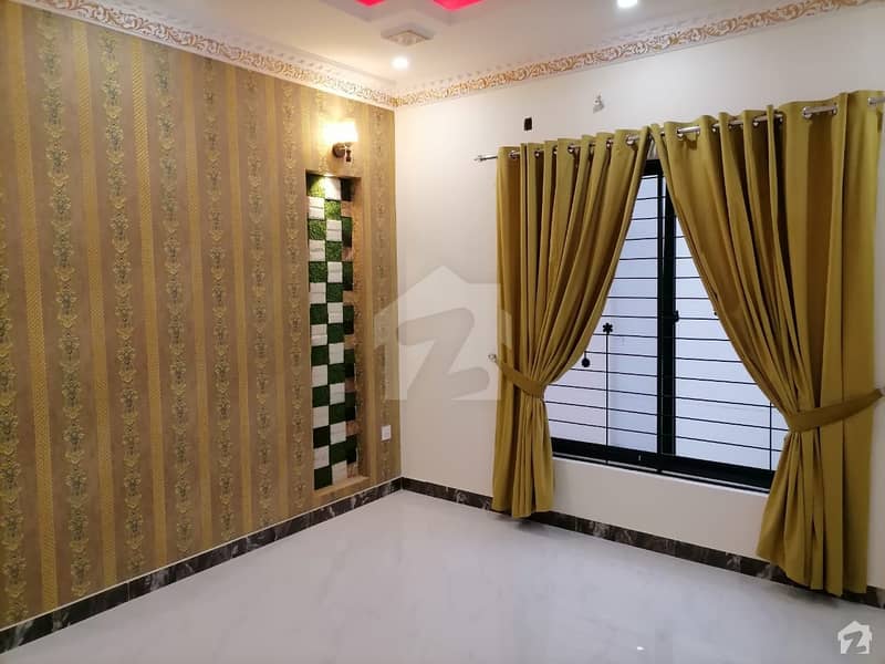 House Is Available For Sale In Harbanspura Road