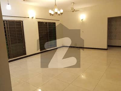 4 Bed Apartment Is Available For Rent In Askari 11 Lahore