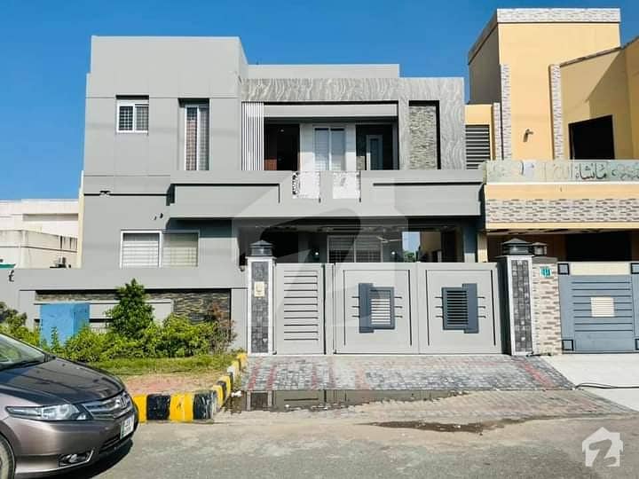10 Marla House Available For Sale In Phase 2, Citi Housing Gujranwala.