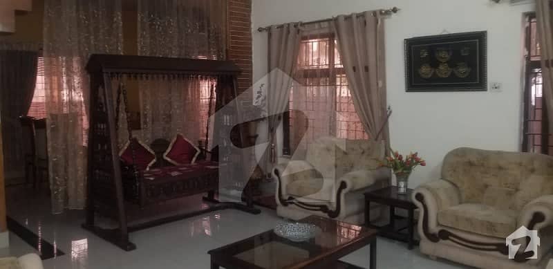 1 Kanal 3.5 Storey House Is Available For Sale