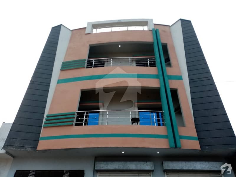 گلشن علی ہاؤسنگ سکیم ساہیوال میں 3 مرلہ عمارت 60 لاکھ میں برائے فروخت۔