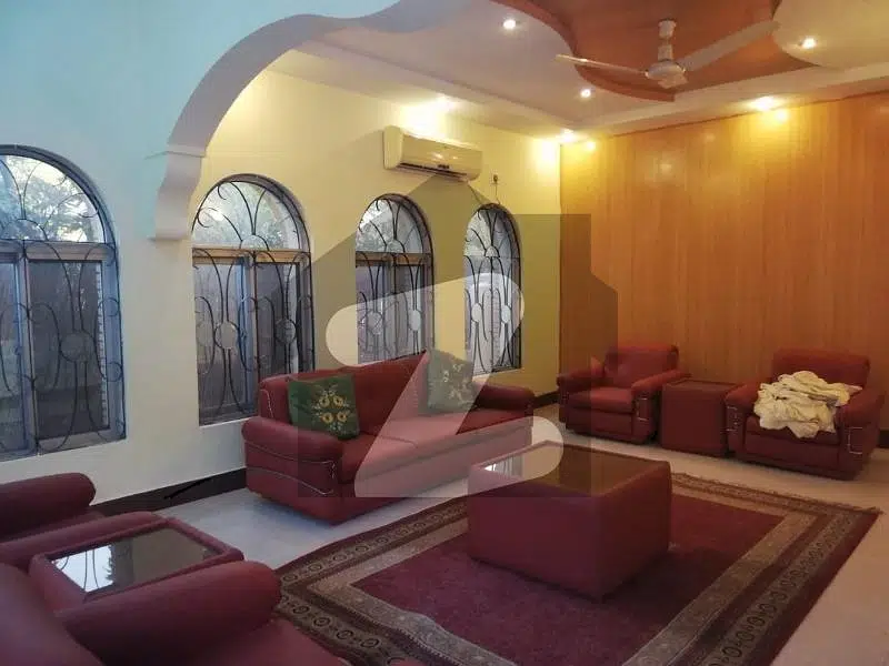 4 Beds Fully Furnished Upper Portion For Rent In F-8