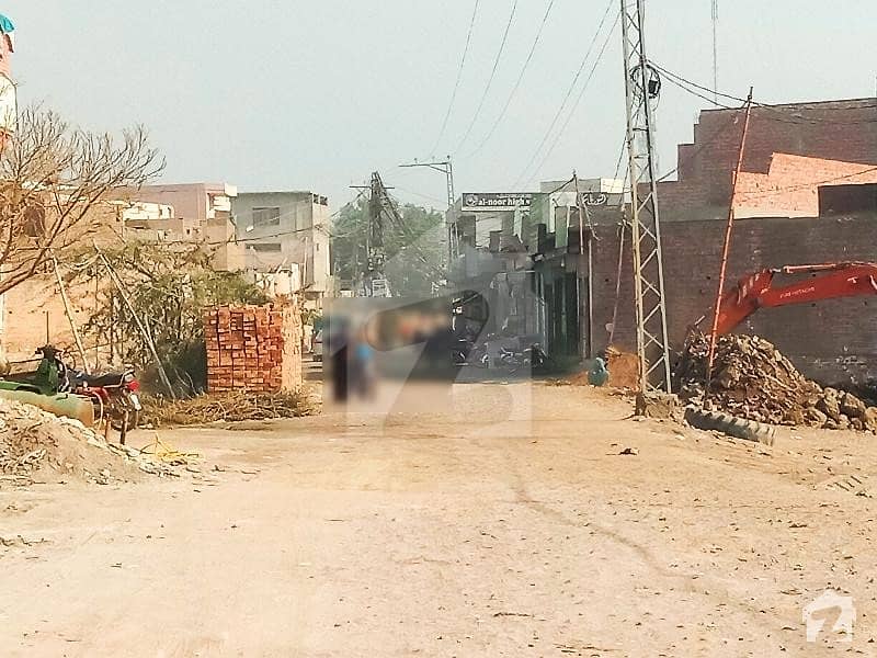8 Marla Plot Nearly Kahna Kacha And Ferozepur Road Lahore