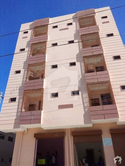 Flat Sized 1080 Square Feet Available In Ghazi Goth