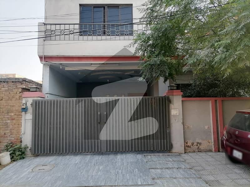 12 Marla House Available In Johar Town Phase 2 - Block H3 For sale