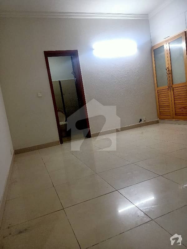 4 Bed Apartment For Rent In F11