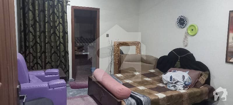 گلزارِ قائد ہاؤسنگ سوسائٹی راولپنڈی میں 4 کمروں کا 5 مرلہ مکان 95 لاکھ میں برائے فروخت۔