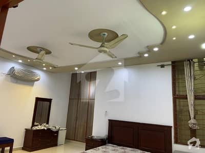 In Azadi Chowk House For Rent Sized 1800 Square Feet