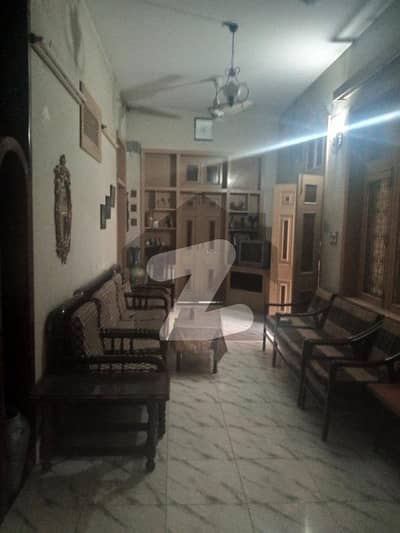 اسلام پورہ لاہور میں 5 کمروں کا 11 مرلہ مکان 3 کروڑ میں برائے فروخت۔