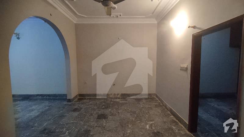 رفیع گارڈن شاہ فیصل ٹاؤن کراچی میں 2 کمروں کا 5 مرلہ مکان 89 لاکھ میں برائے فروخت۔