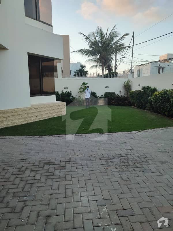 600 Square Yard House For Sale In Dha Defence