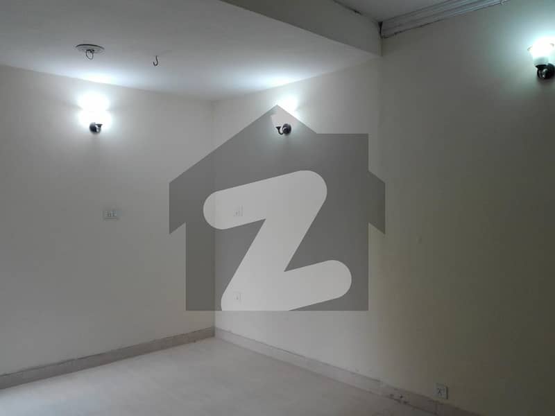 10 Marla Lower Portion Up For rent In Wapda Town Phase 1 - Block H4