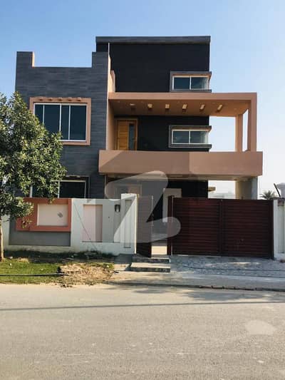 10 Marla Lavish House Available In City Housing Phase 2