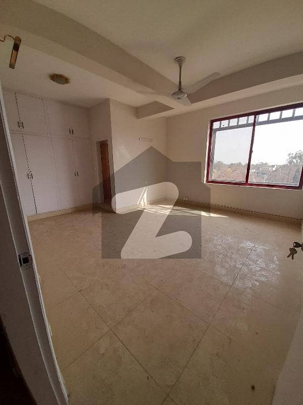 2 Bedroom Apartment Available For Rent. Can Be Used As A Office Or Apartment
