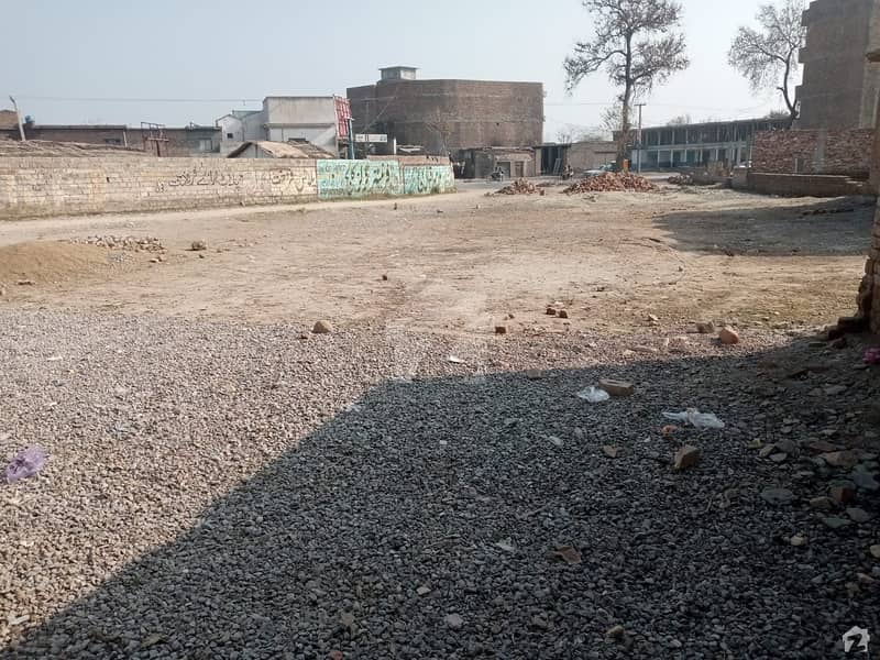 4 Marla Plot For Sale On Kohat Road Near To Foji Fish Centre