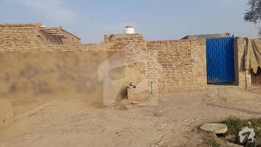 ٹونسہ روڈ ڈیرہ غازی خان میں 2 کمروں کا 10 مرلہ مکان 50 لاکھ میں برائے فروخت۔