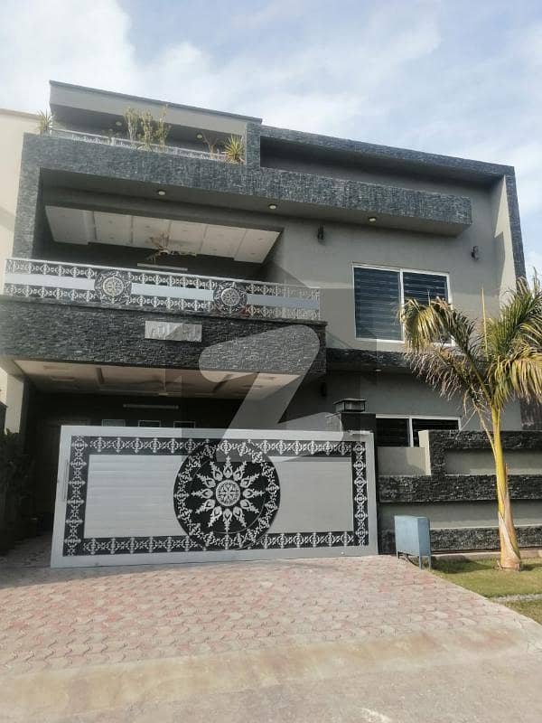 10 Marla Luxury House For Sale In D 12 3