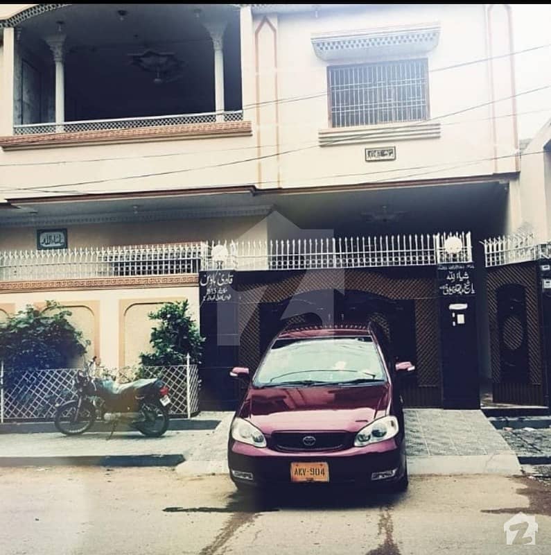 فردوس کالونی لیاقت آباد کراچی میں 8 کمروں کا 12 مرلہ مکان 6 کروڑ میں برائے فروخت۔