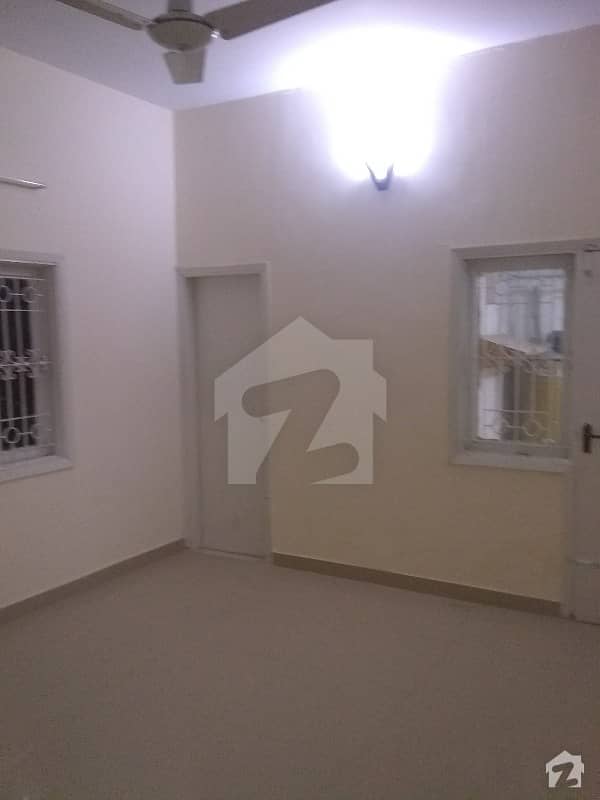 1215 Square Feet House In Gulshan-E-Iqbal Town For Rent At Good Location
