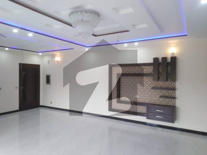 House For Sale In Rs. 28,000,000
