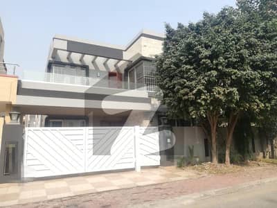 10 Marla House Is Available For Rent In New Shaheen Block Sector B Bahria Town Lahore