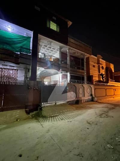 قاسم مارکیٹ پشاور روڈ راولپنڈی میں 6 کمروں کا 10 مرلہ مکان 1.6 کروڑ میں برائے فروخت۔
