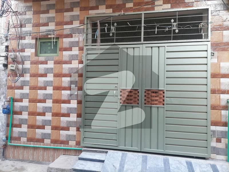 حسن ٹاؤن لاہور میں 3 کمروں کا 3 مرلہ مکان 80 لاکھ میں برائے فروخت۔