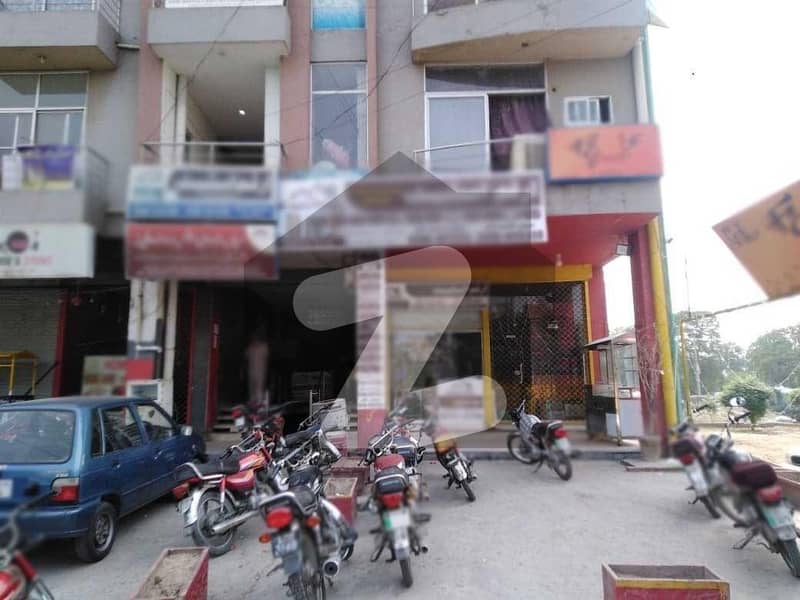 Unoccupied Flat Of 350 Square Feet Is Available For rent In PCSIR Housing Scheme