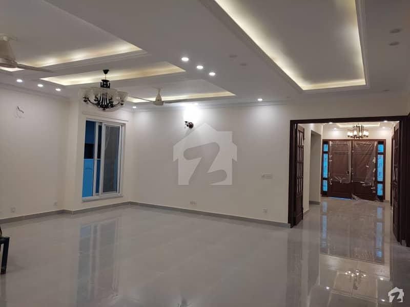 1 Kanal House For Rent Is Available In DHA Defence