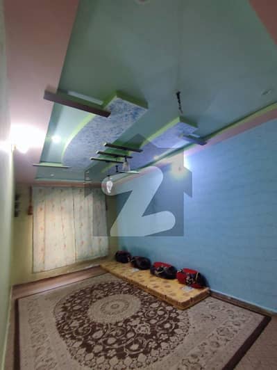 شاہ ولی کالونی واہ میں 5 کمروں کا 7 مرلہ مکان 96 لاکھ میں برائے فروخت۔