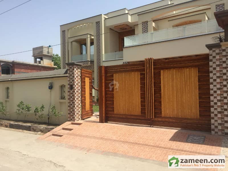 1 Kanal Beautiful House For Sale In Zakariya Town