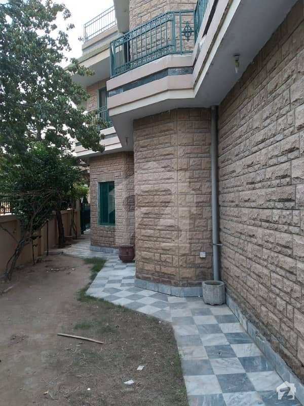 A Beautiful Corner 1 Kanal Basement Plus Double Storey House For Sale In Airport Housing Society Sector 2 Rawalpindi