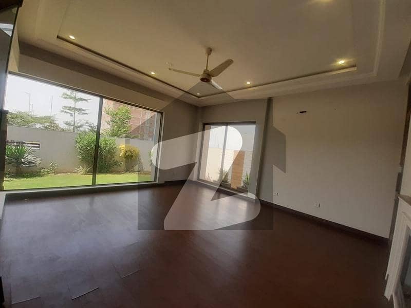 1 Kanal Full House For Rent In DHA Phase 1 Near All Facilities