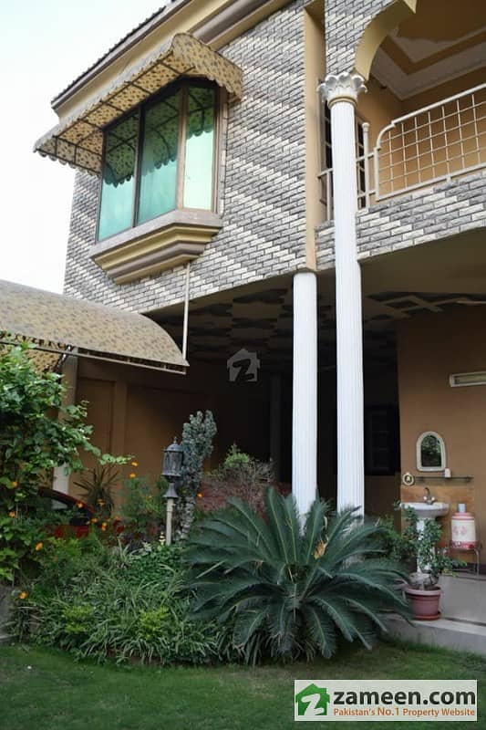 14.5 Marla Beautiful House With Basement And All Modern Facilities Available For Sale In Warsak Road Peshawar