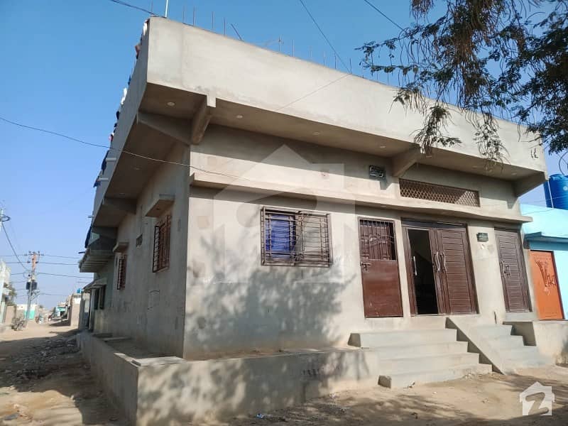 1080 Square Feet House In Razzaqabad For Sale